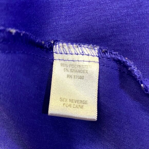 Purple Sleeveless Button Up Blouse.   Dsst-03 - Picture 8 of 8